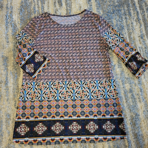 unbranded Tops - No Tag Brown and Blue Sheath Tunic with 3/4 Sleeves